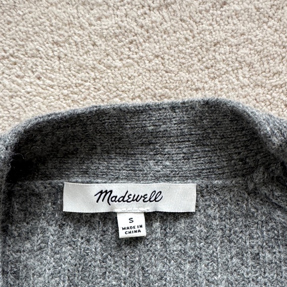 Madewell Gray Sweater size Small - Picture 2 of 5